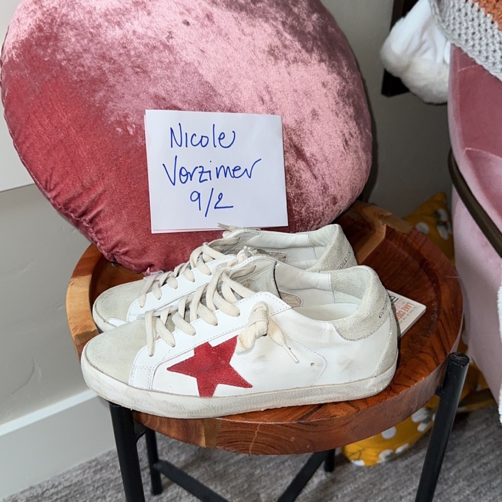 Golden goose superstars, size 35